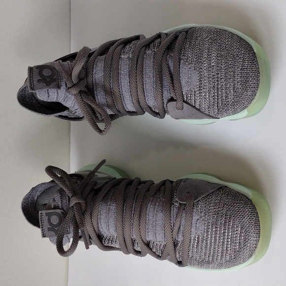 Nike KD 10Cool Grey Igloo GS 7.5 - Picture 2 of 9